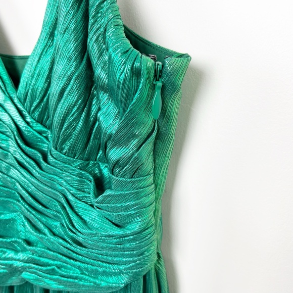 NWT Retrofete Doss Dress in Natural Green XS